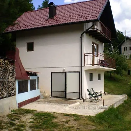 Smjestaj Na Selu Dolina Rijek Plive